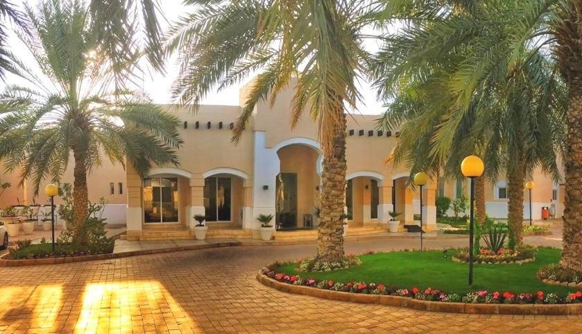 Vivienda Hotel Villas Ar Riyad Esterno foto
