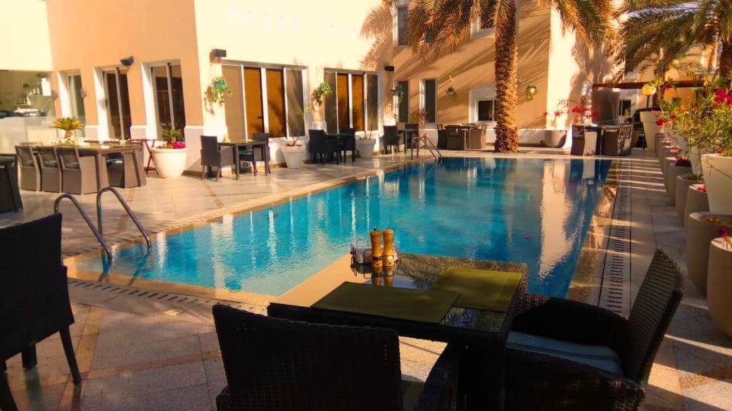 Vivienda Hotel Villas Ar Riyad Esterno foto