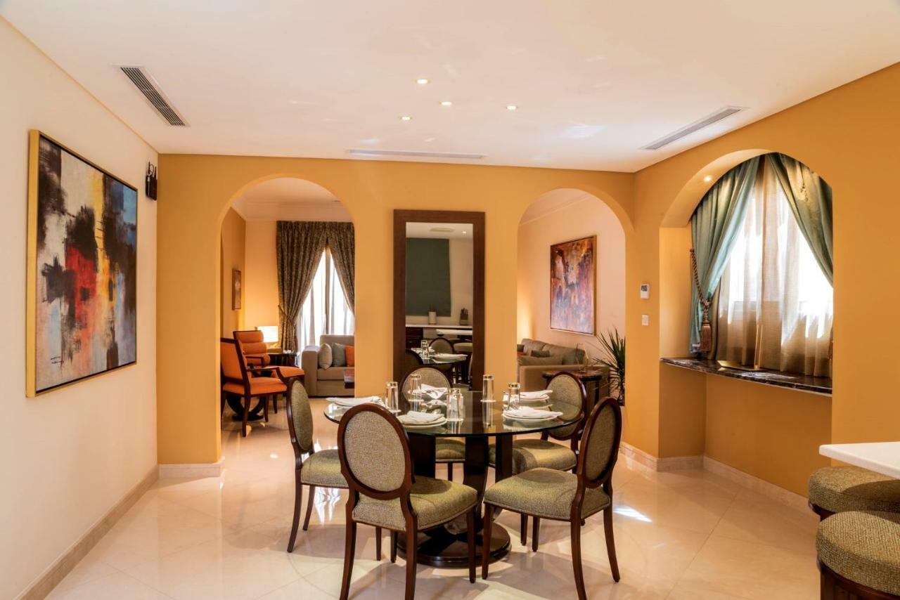 Vivienda Hotel Villas Ar Riyad Esterno foto