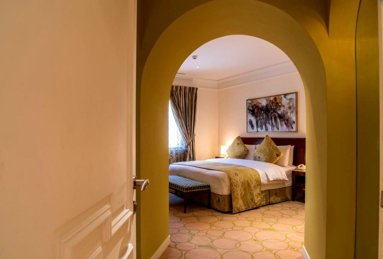 Vivienda Hotel Villas Ar Riyad Esterno foto