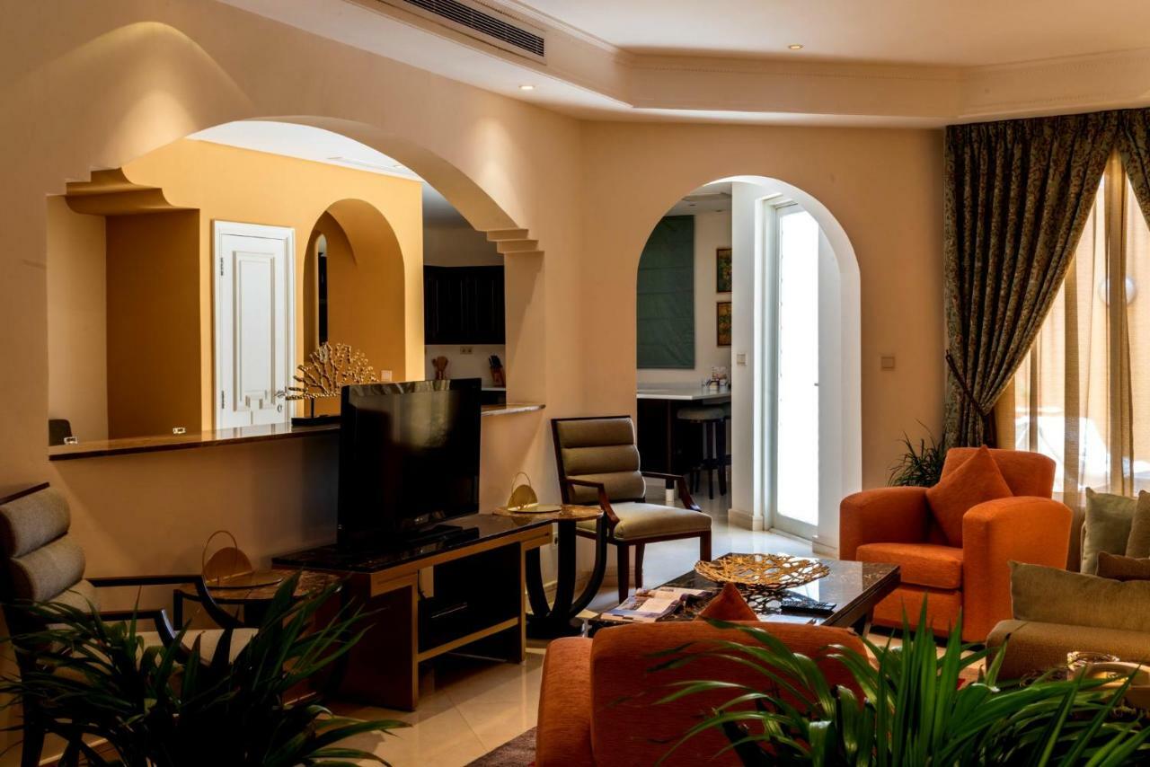 Vivienda Hotel Villas Ar Riyad Esterno foto